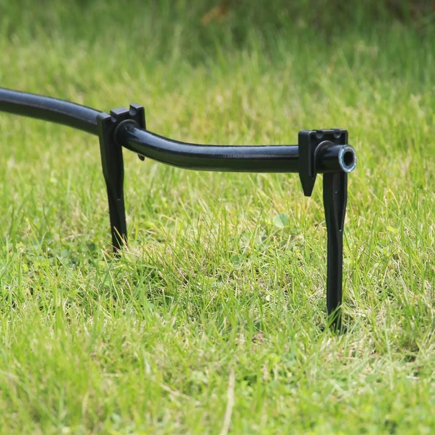 Estaca Polietileno 16 mm Plansa Negro 2