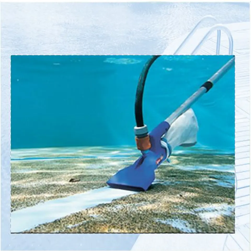 Limpiafondo Venturi para piscinas sobre nivel mango 1,2 m - Vulcano 4