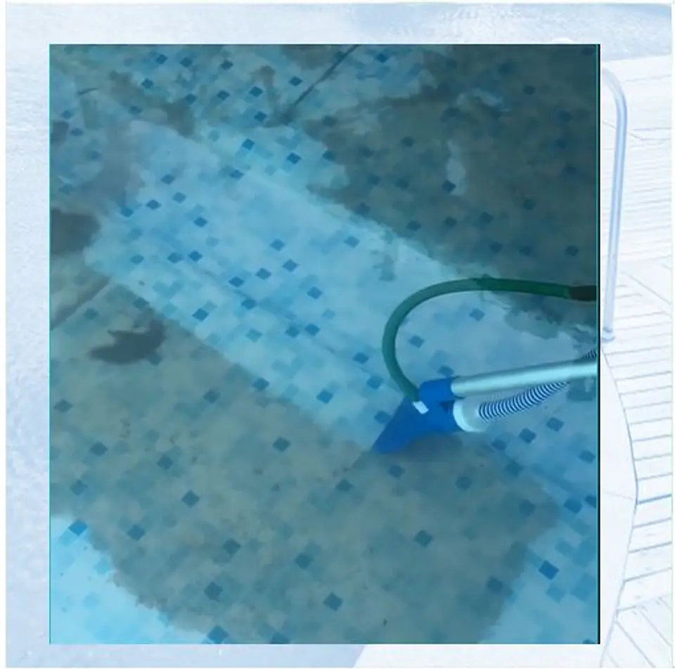 Limpiafondo Venturi para piscinas sobre nivel mango 1,2 m - Vulcano 3