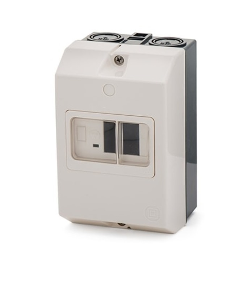 Caja Guardamotor Delixi 1