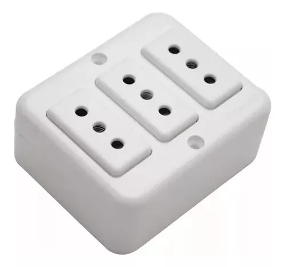 Enchufe Triple S/P 10A 250V Stanford 1