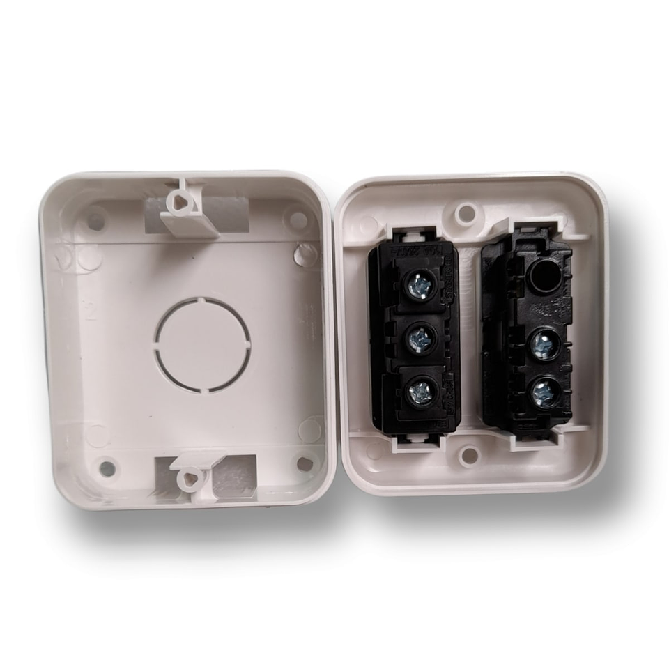 Interruptor S/P (9/12) + enchufe Stanford 4