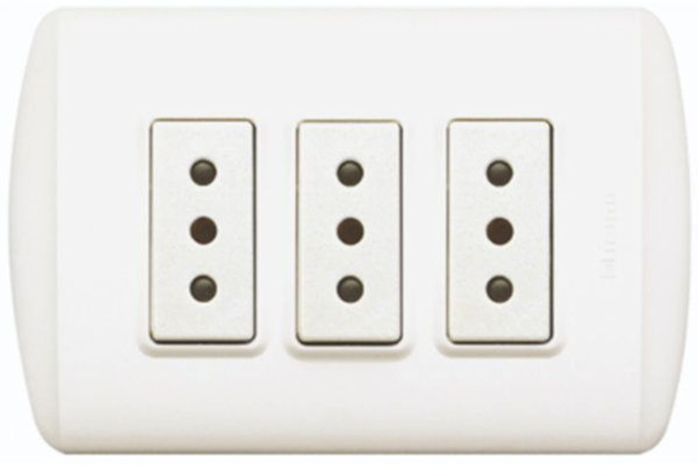 Enchufe Embutido Triple 10amp Puenteado STANFORD 1