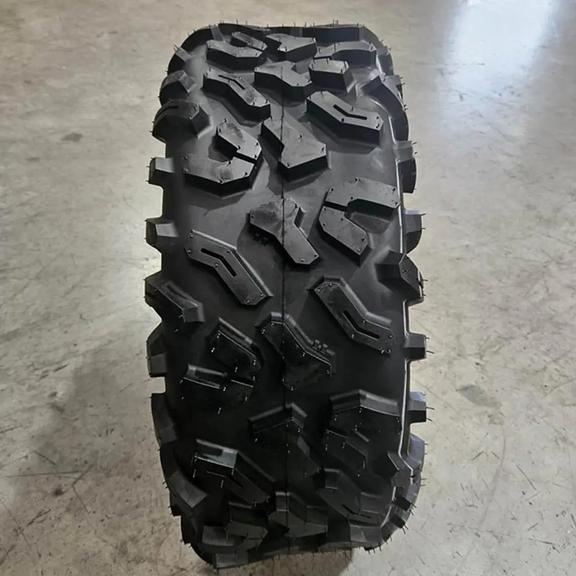 Neumaticos Obor CYPRESS  (4 unidades)  Medida 26x8x12 / 26x10x12 2