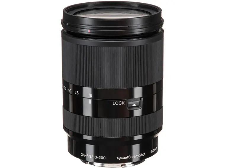 Lente Sony  E 18–200mm F3,5–6,3 OSS LE 1