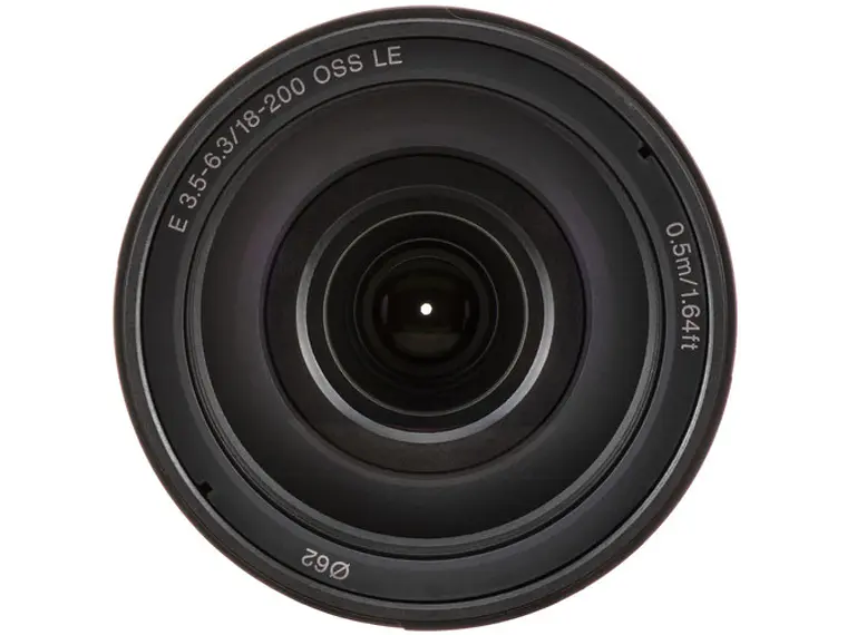 Lente Sony  E 18–200mm F3,5–6,3 OSS LE 3