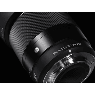 Sigma 30mm F/1.4 DC DN Sony