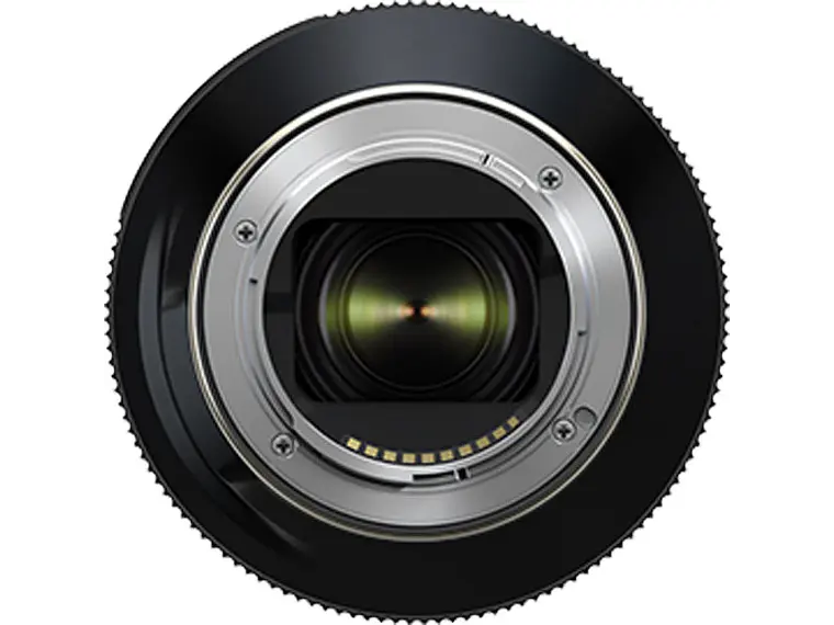 Tamron 35-150 mm. f/2-2,8 Di III VXD Sony 3