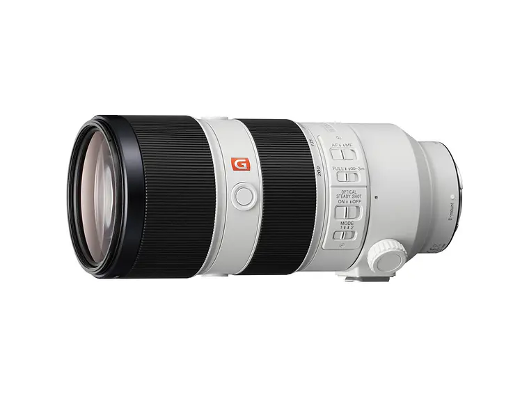 Sony Alpha FE 70-200mm f/2.8 GM OSS 4