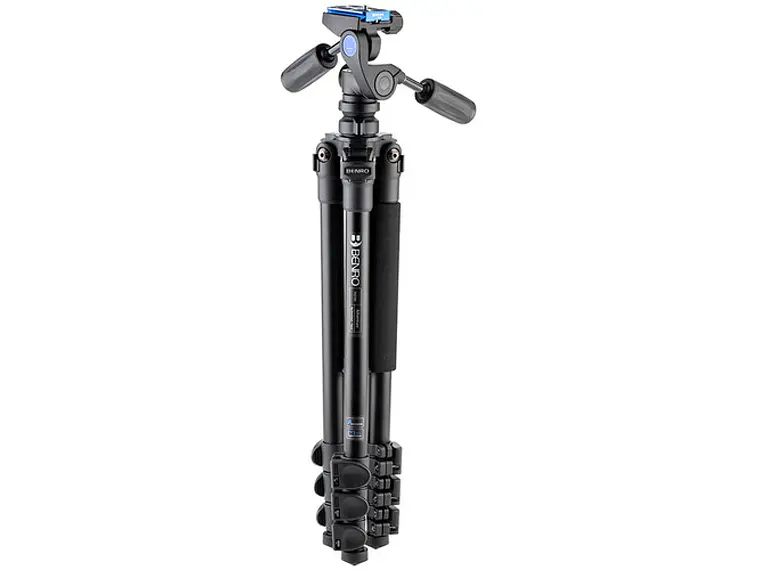 Tripode Benro  Kit TAD18A y Cabezal HD1A 1