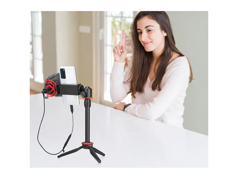 BOYA BY-VG330 Kit de Microfono y Tripode para Celular 3