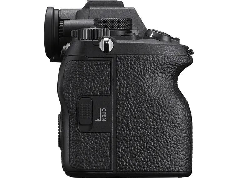 Sony A7 IV solo cuerpo 3