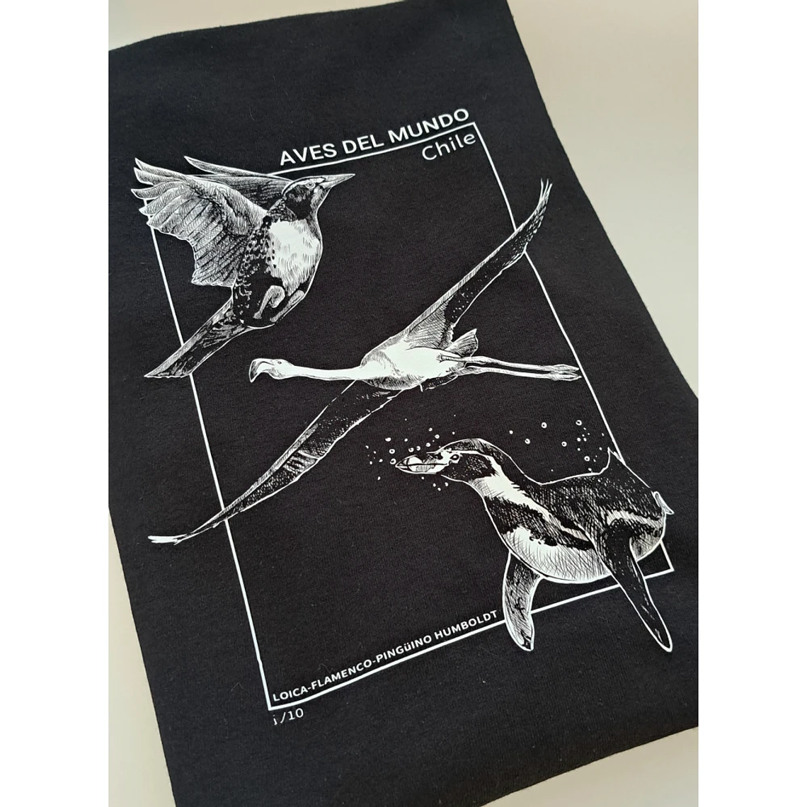 Polera Negra con Diseño de Aves B&N 3