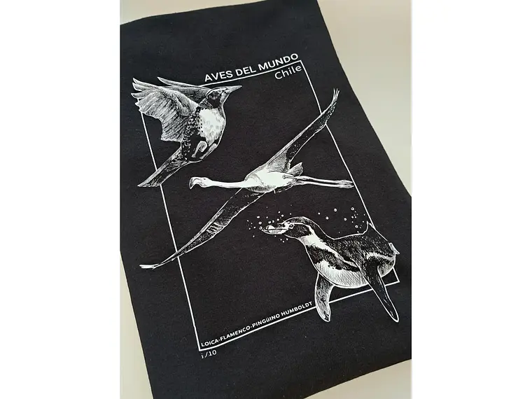 Polera Negra con Diseño de Aves B&N 3