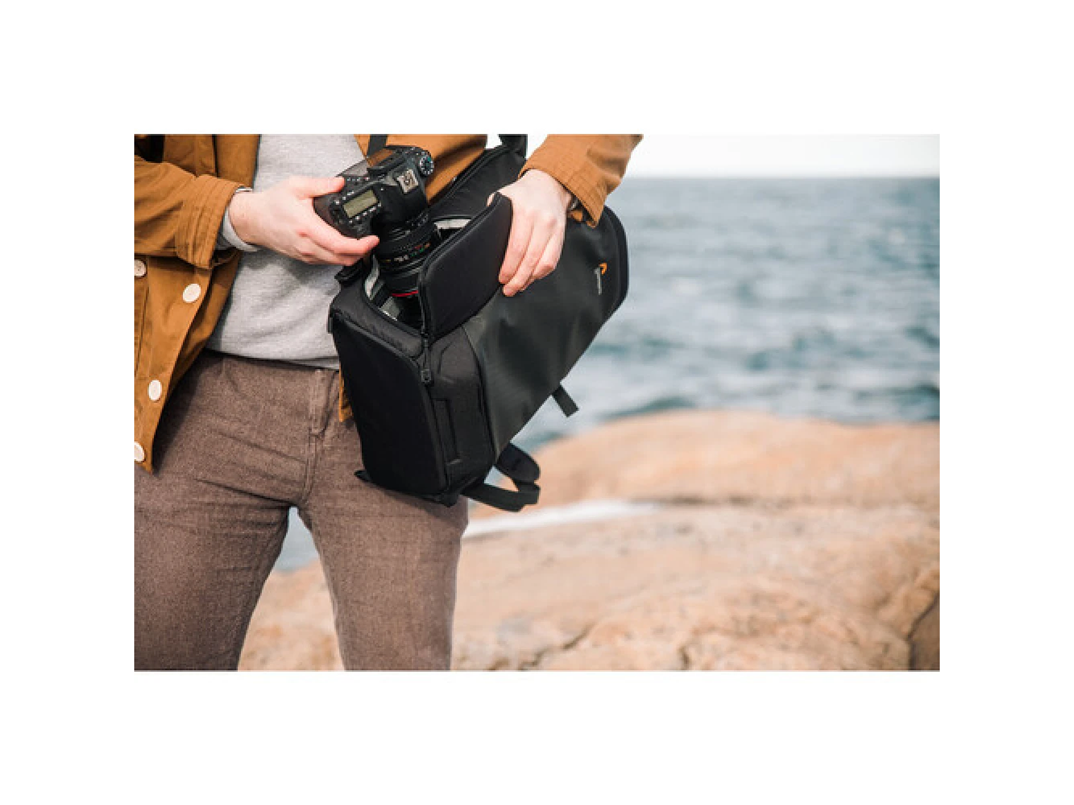 Lowepro Flipside BP300 AW-III Negro 8