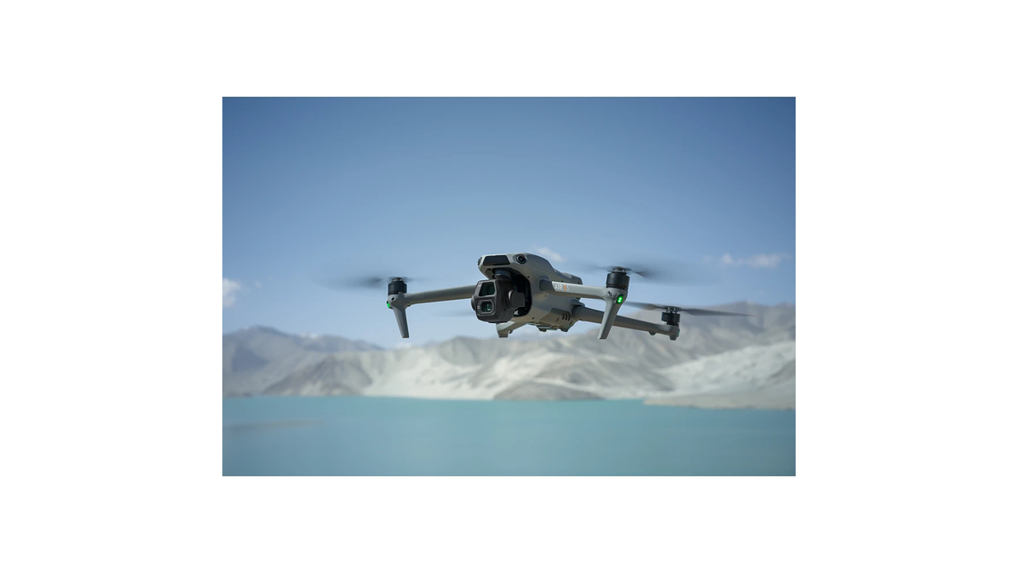 DJI Air 3S Fly More Combo 4