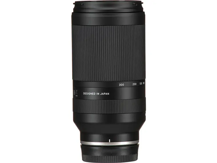 Lente Tamron 70-300mm F/4.5-6.3 Di III RXD para Sony 2