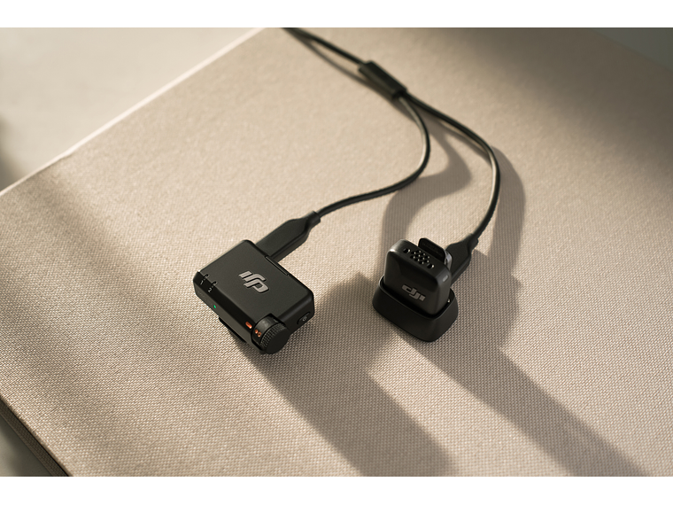 DJI Mic Mini (2 TX + 1 RX + Charging Case)	 4