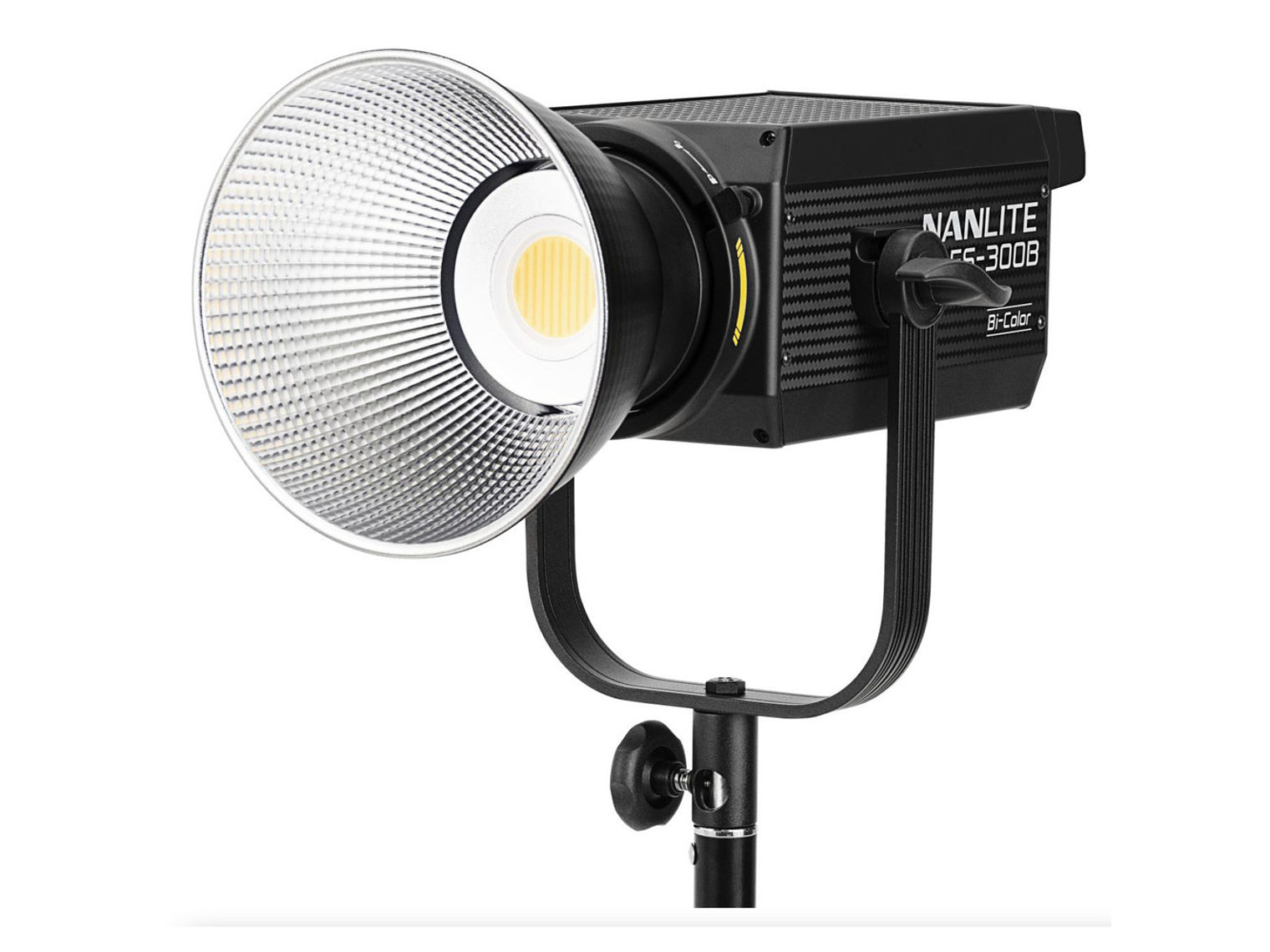 NANLITE FS-300B Bi-Color 1