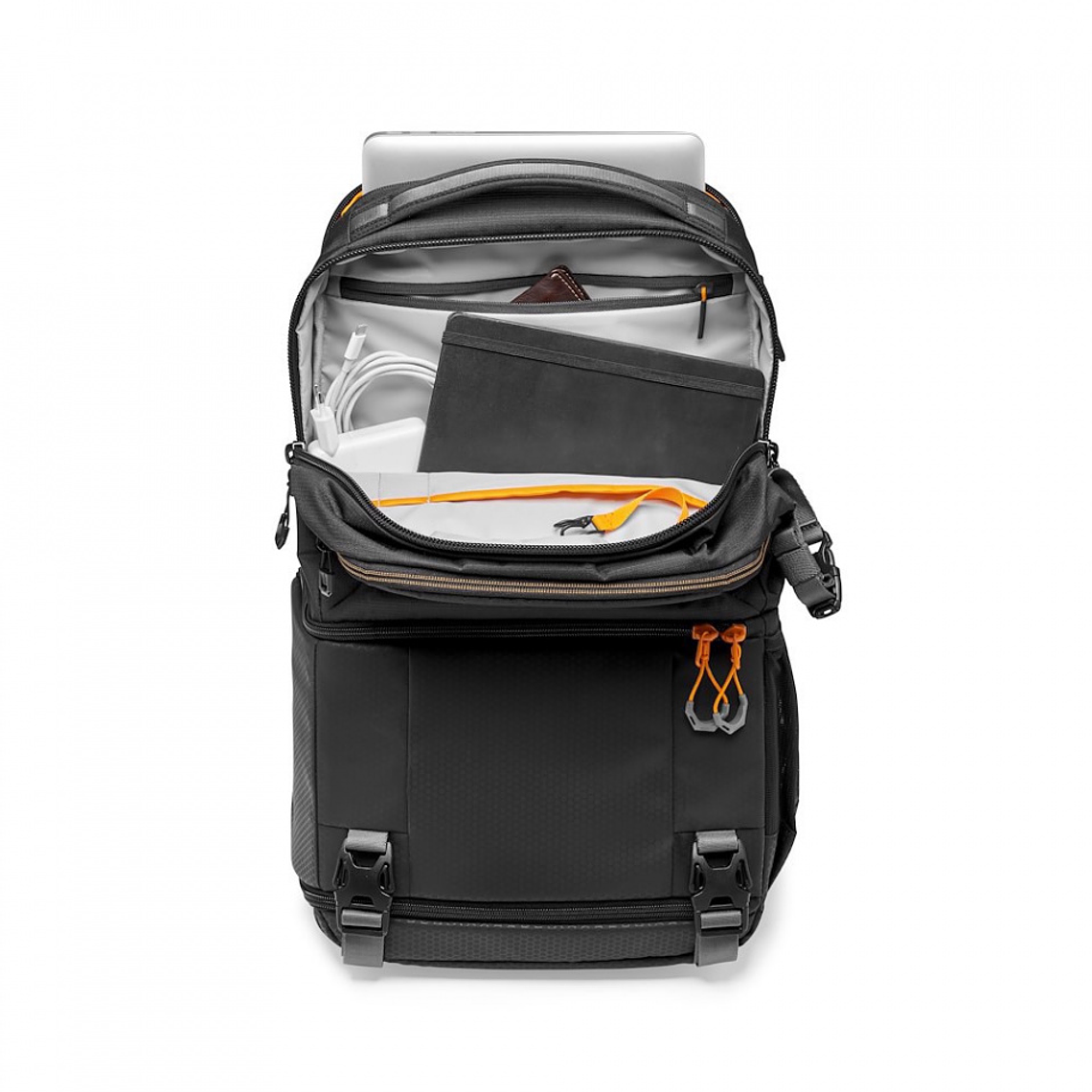 Lowepro Fastpack BP 250 AW III (Black) 4