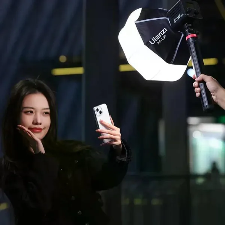 Ulanzi AS-L30 Mini Lantern Box Montura Mini Bowens 6