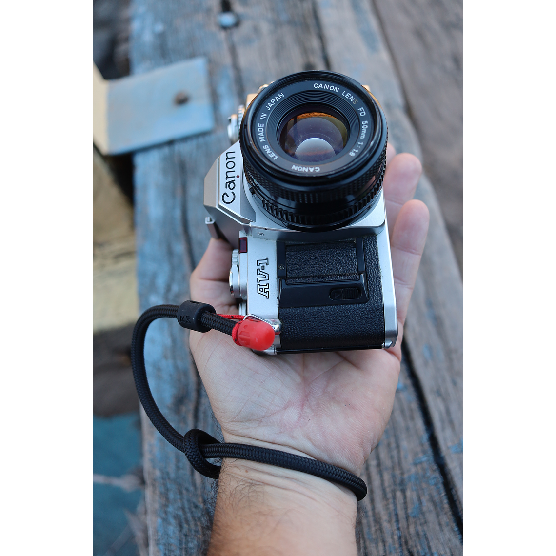 LEFTRIGHT3 Correa de mano. 3