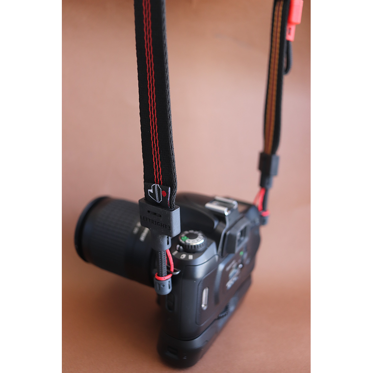 LEFTRIGHT3 Correa de cuello 3