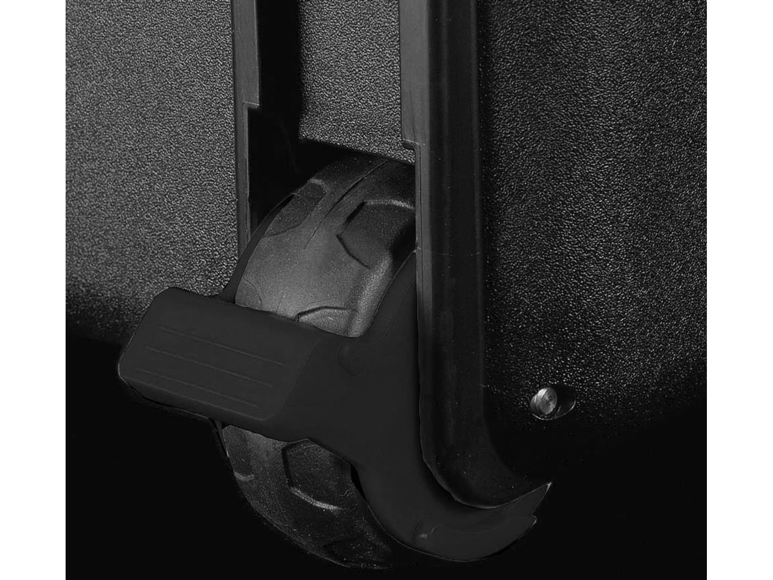 HPRC Maleta Rigida con 4 Ruedas 750X510X329MM con FOAM 6