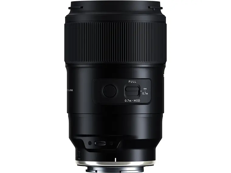 90mm F/2.8 Di III Macro VXD SONY 3