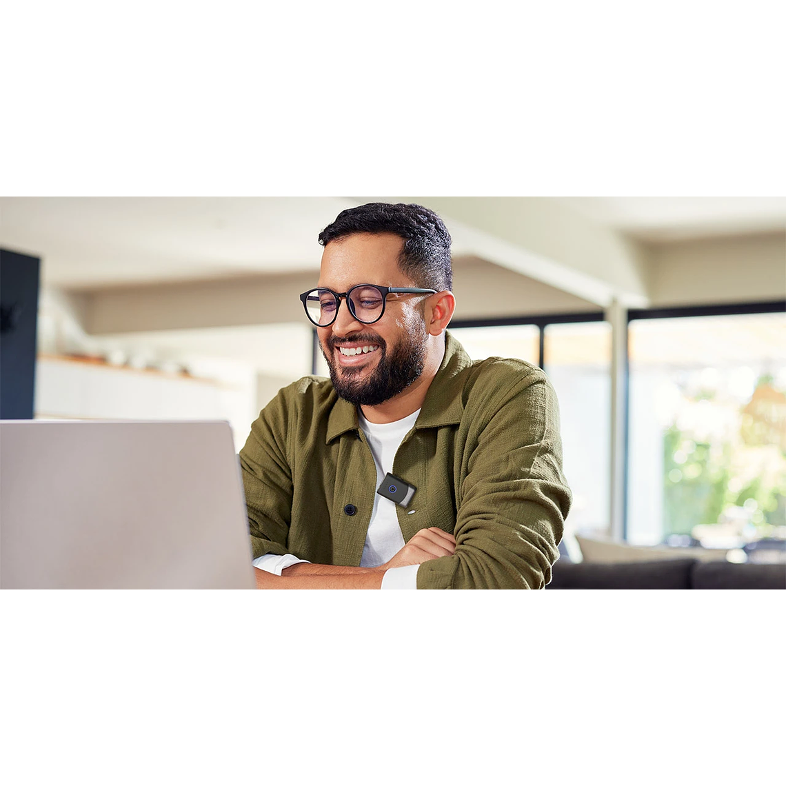 Saramonic Micrófono lavalier inalámbrico, 2 TX, 1 RX, case de carga. 10