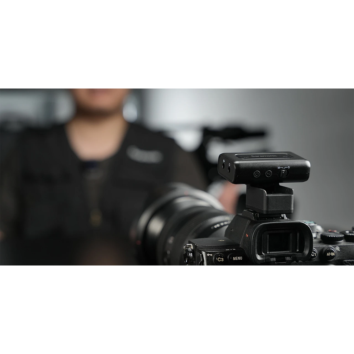 Saramonic Micrófono lavalier inalámbrico, 2 TX, 1 RX, case de carga. 13