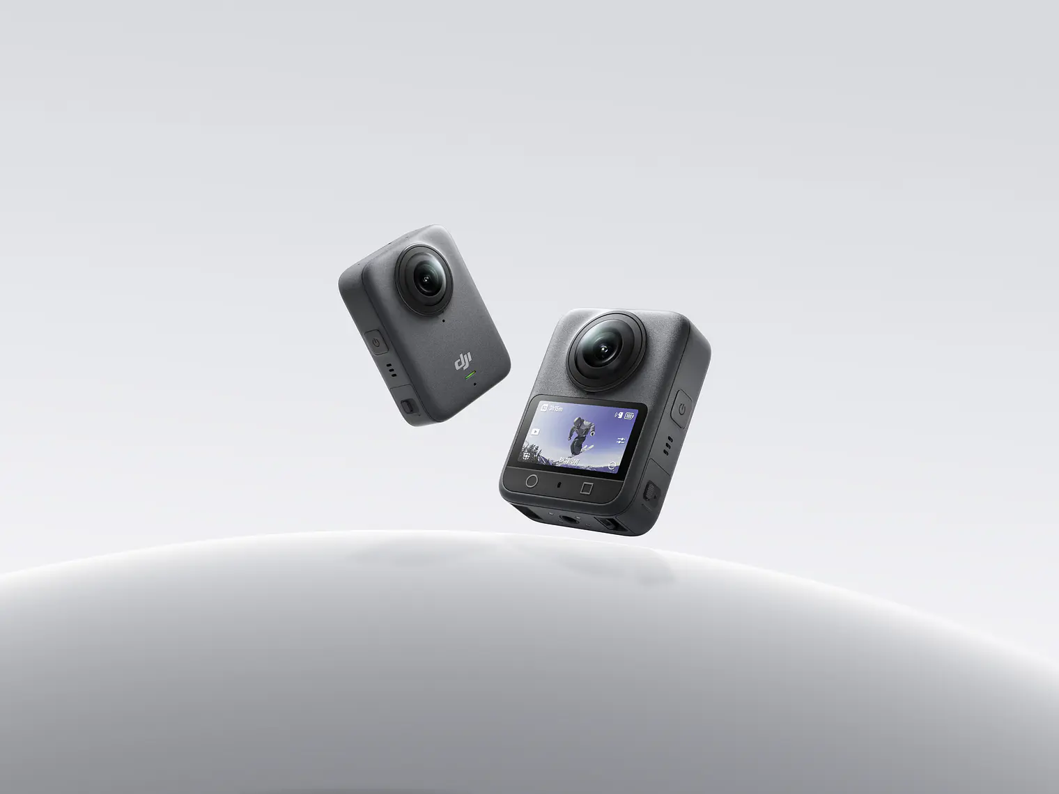 DJI Osmo 360 Adventure combo 1