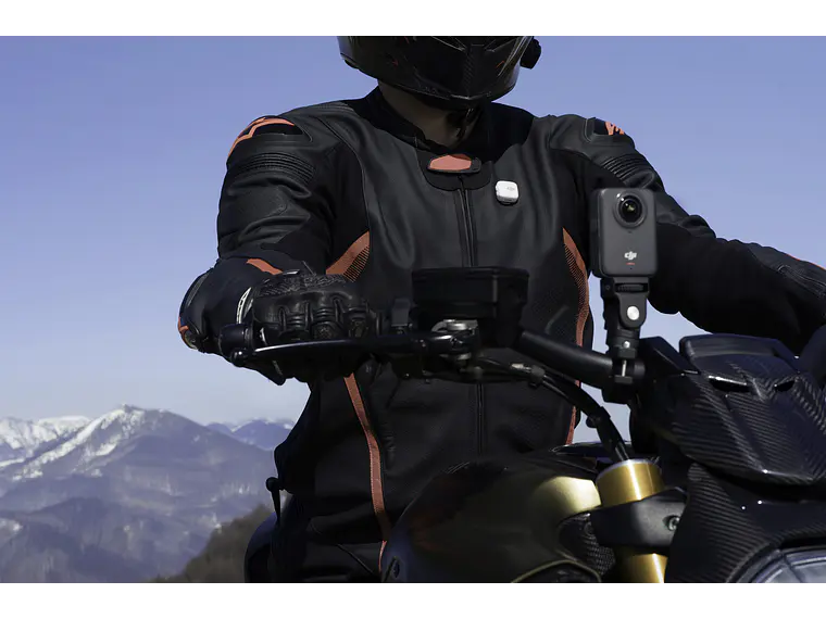 DJI Osmo 360 Adventure combo 6