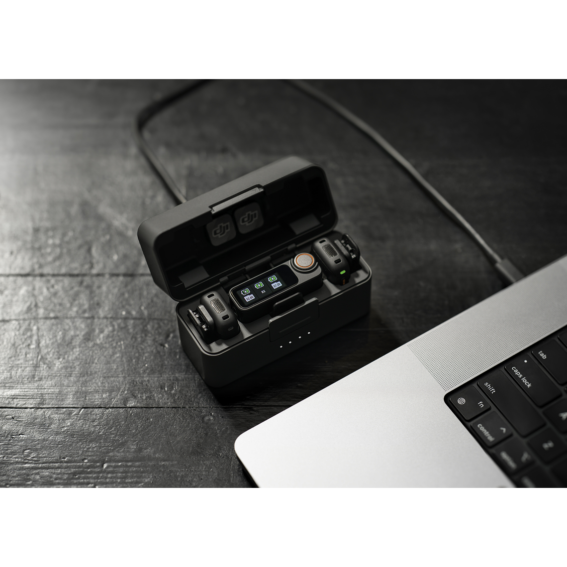 DJI Mic 3 (2 TX + 1 RX + Charging Case) 2
