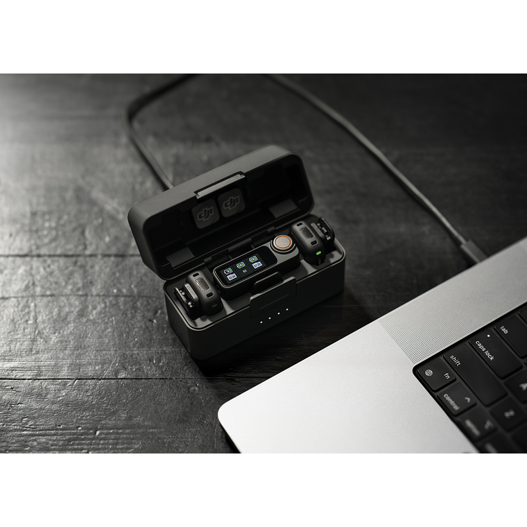 DJI Mic 3 (2 TX + 1 RX + Charging Case) 2