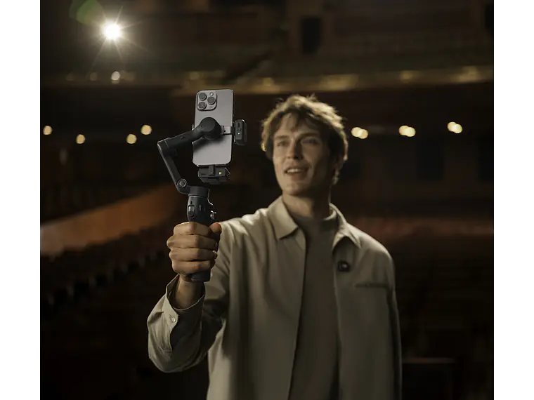 DJI Mic 3 (2 TX + 1 RX + Charging Case) 5