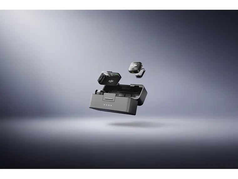 DJI Mic 3 (2 TX + 1 RX + Charging Case) 1