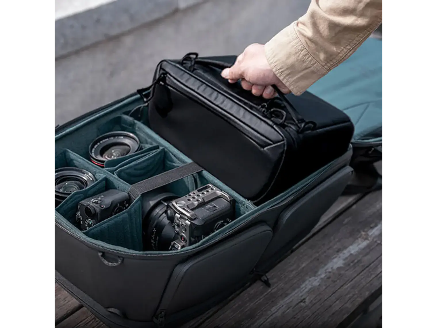 PGYTECH Mochila OneMo 2 35L - Space Black 10