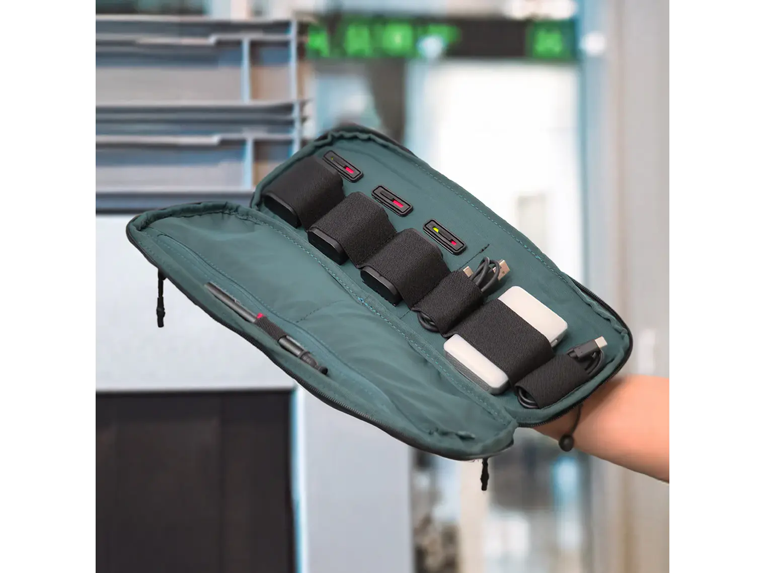 PGYTECH Mochila Roller - Space Black 4