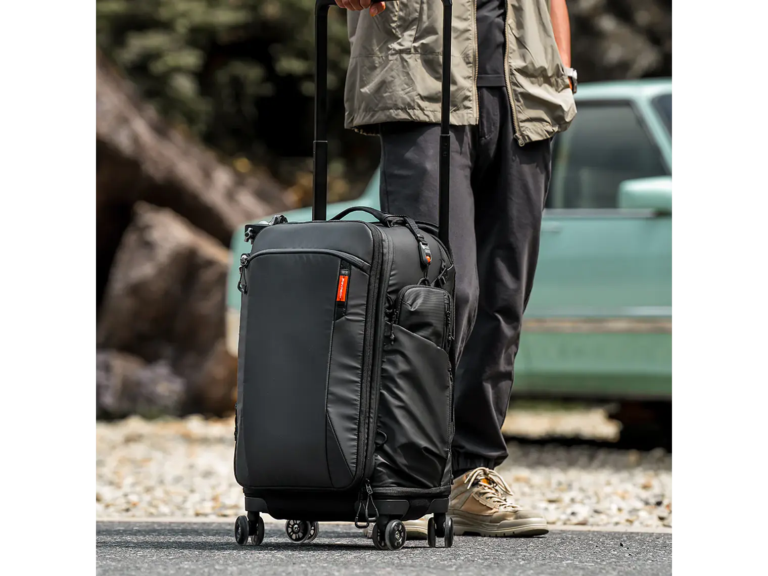 PGYTECH Mochila Roller - Space Black 10