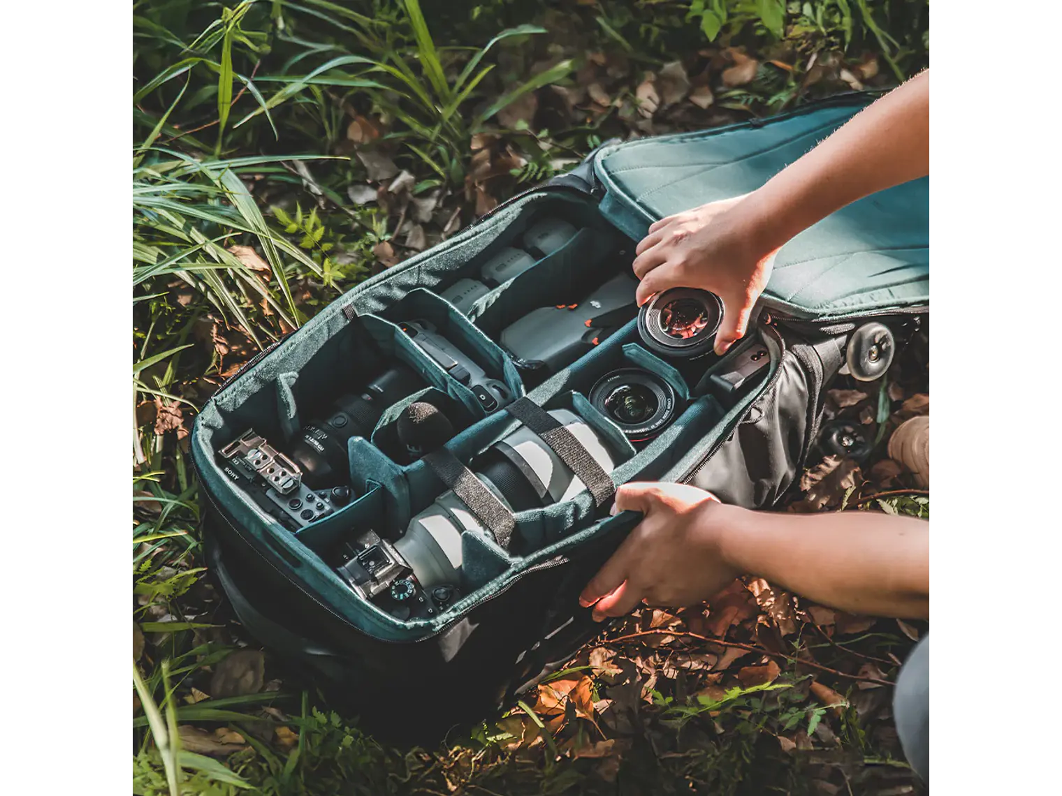 PGYTECH Mochila Roller - Space Black 2