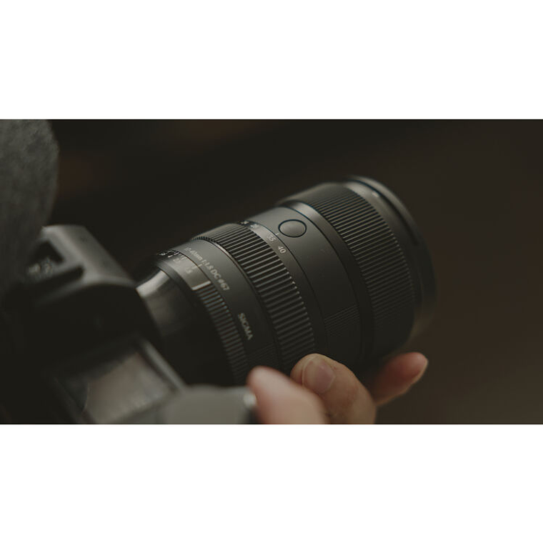 Sigma AF 17-40mm f/1.8 DC Canon RF 5