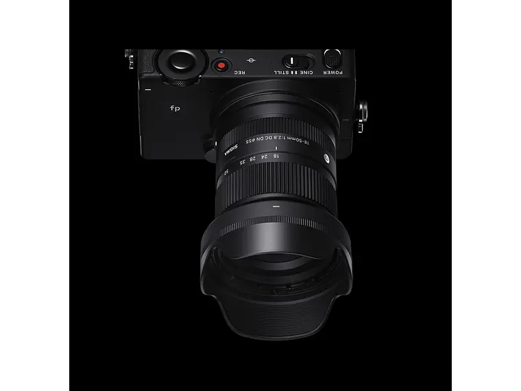 Sigma 18-50mm f/2.8 DC DN Contemporary CANON RF 2