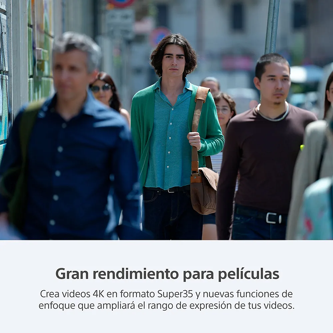 Sony A7 C II (Plateada) 5