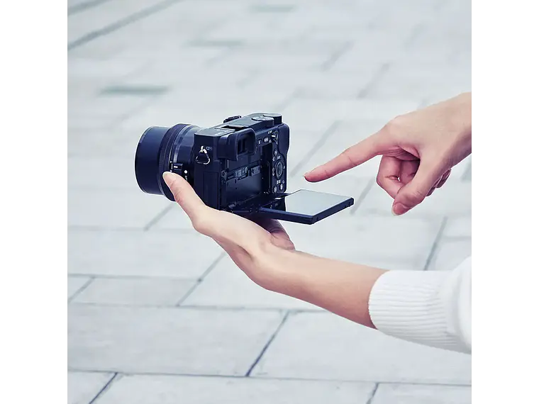 Sony A6400 Kit EPZ 16-50mm F3.5-5.6 OSS II 4