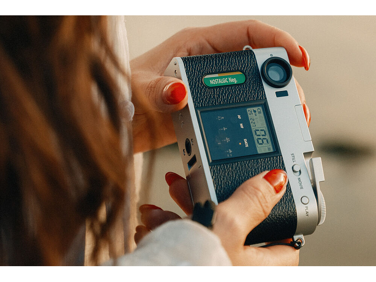 FUJIFILM X Half - Negra 7