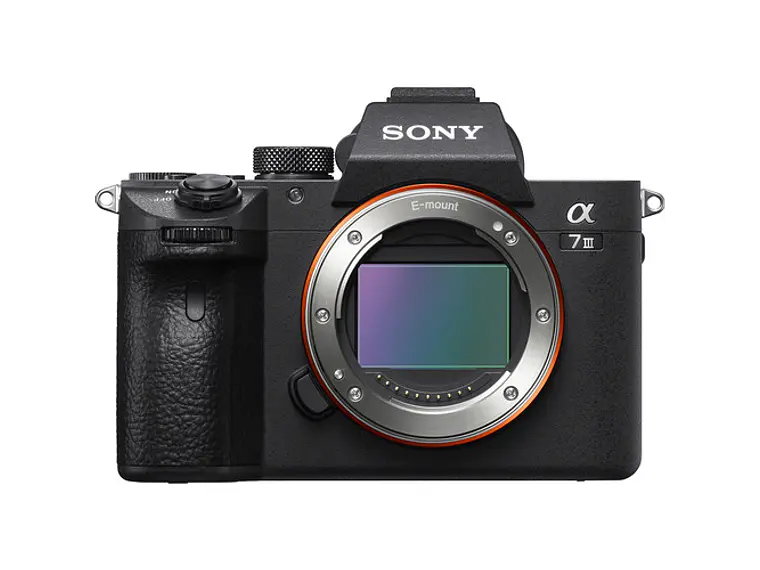 Sony A7 III Kit 28-70mm f/3.5-5.6 OSS II 2