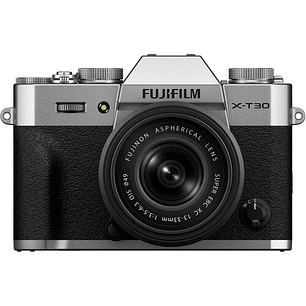 FUJIFILM X-T30 III con objetivo de 13-33 mm f/3.5-6.3 SILVER
