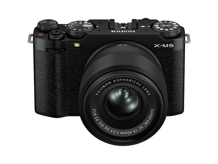 Fujifilm X-M5 XC 15-45mm KIT Black 1