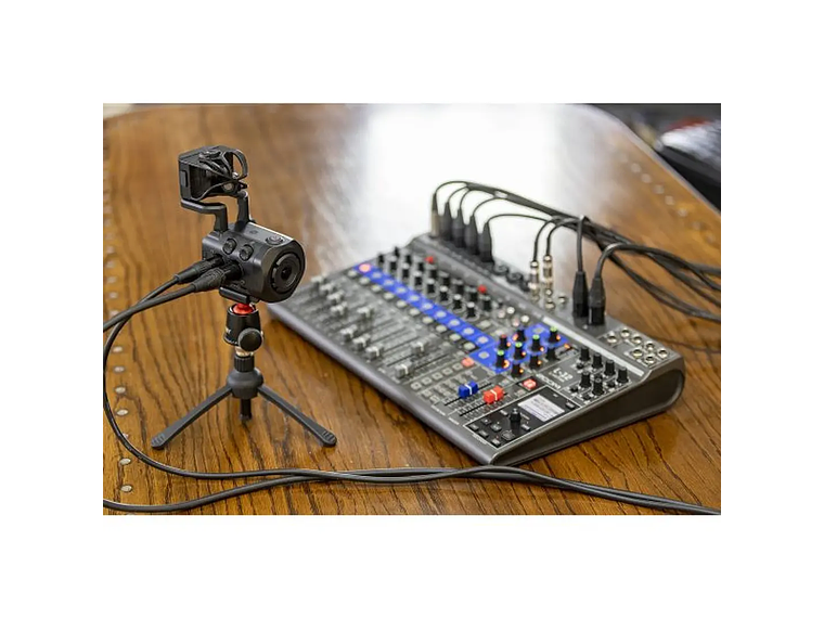 Zoom Q8N-4K camara de video 4K con Captura de audio profesional 7